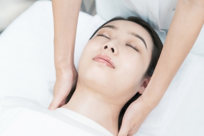 見た目マイナス10歳！トータルで美と健康を目指すコース（会員 • 初来店のお客様限定）